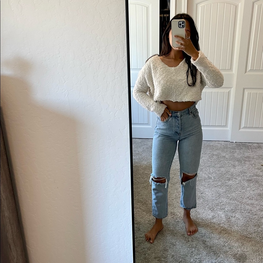 Free people white crop top sweater
